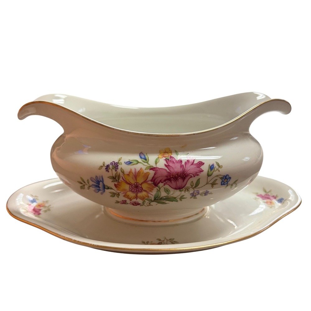 Eschenbach Bavaria Germany Baronet China Lorna Gravy Boat Attached Underplate